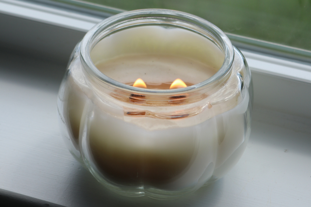 SEDUCTIVE | Wood Wick Coconut Soy Candle
