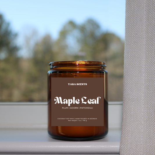 MAPLE LEAF | Wood Wick Coconut Soy Candle