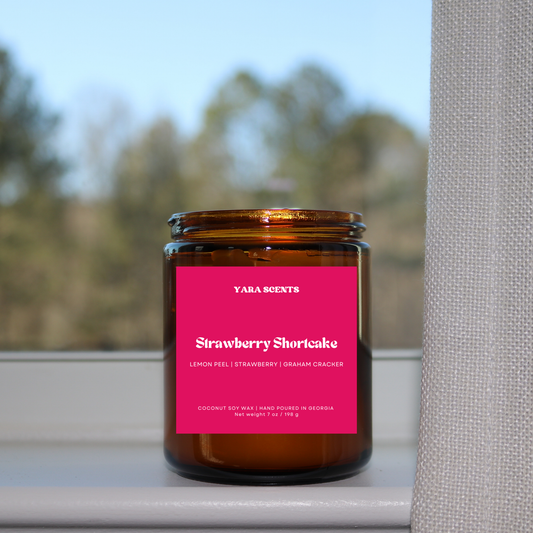 STRAWBERRY SHORTCAKE | Wood Wick Coconut Soy Candle