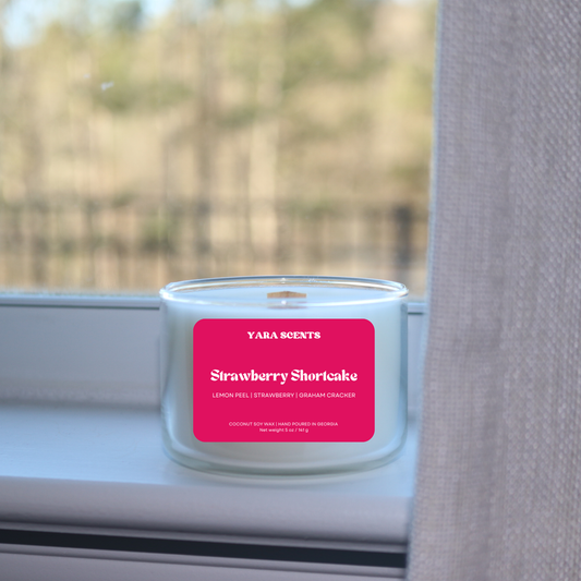 STRAWBERRY SHORTCAKE | Wood Wick Coconut Soy Candle